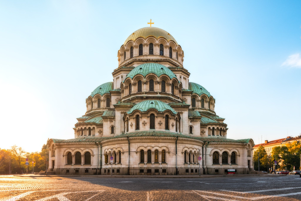 Alexander-Nevsky-Cathedral-Sofia-Bulgaria-daylight.jpg Alexander-Nevsky-Cathedral-Sofia-Bulgaria-daylight.jpg