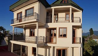 Marina Hotel